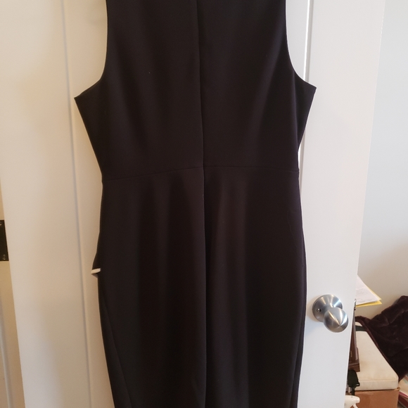 Little black dress - Picture 2 of 3